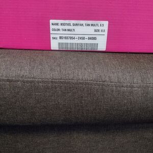 Brown boots from shoe dazzle